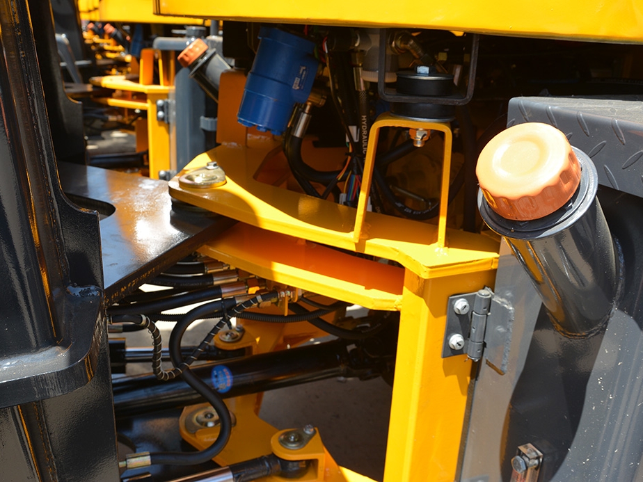 Typical Faults and Cause Analysis of Loader Transmission System