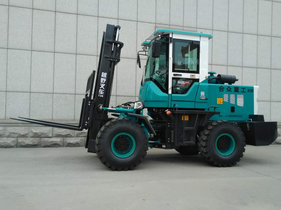 T30 off-road forklift